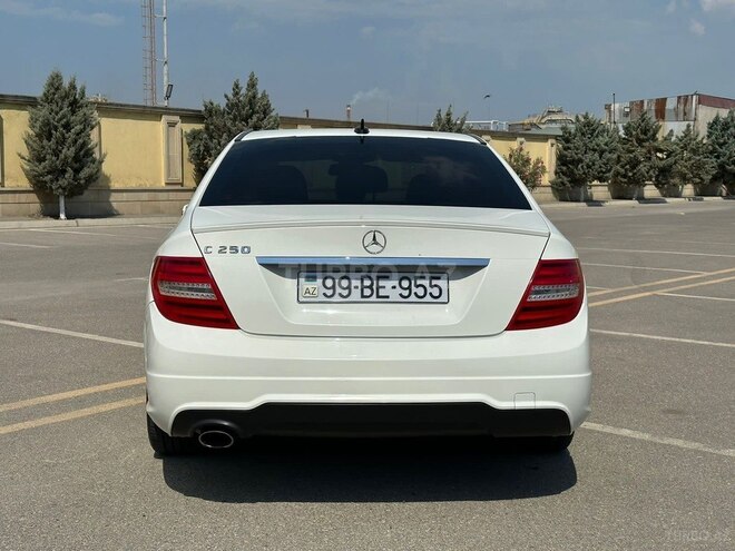 Mercedes C 250-7