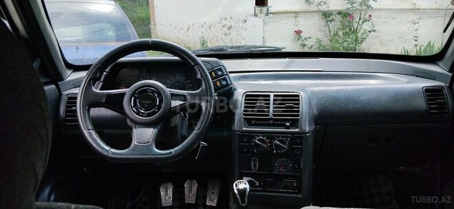 LADA (VAZ) 2110-2