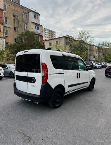 Fiat Doblo-3