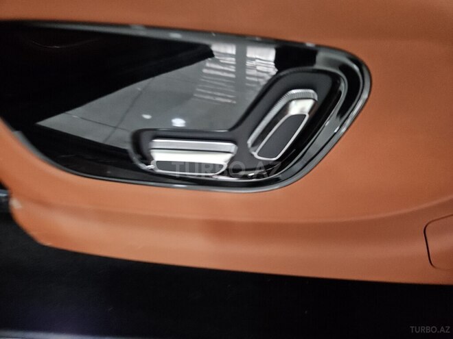 Geely Galaxy M9-18