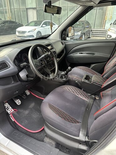 Fiat Doblo-4
