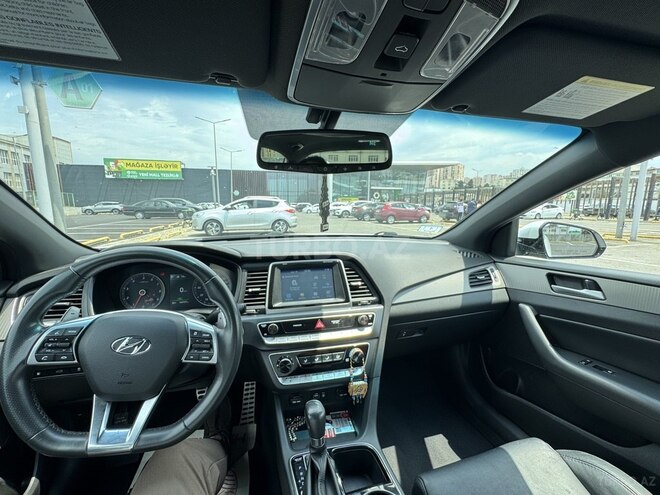 Hyundai Sonata-21