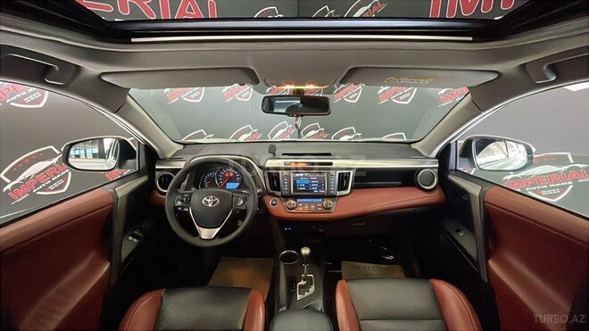 Toyota RAV4-9