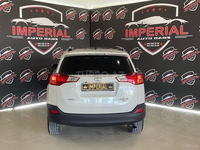 Toyota RAV4-16