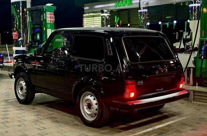 LADA (VAZ) Niva-5
