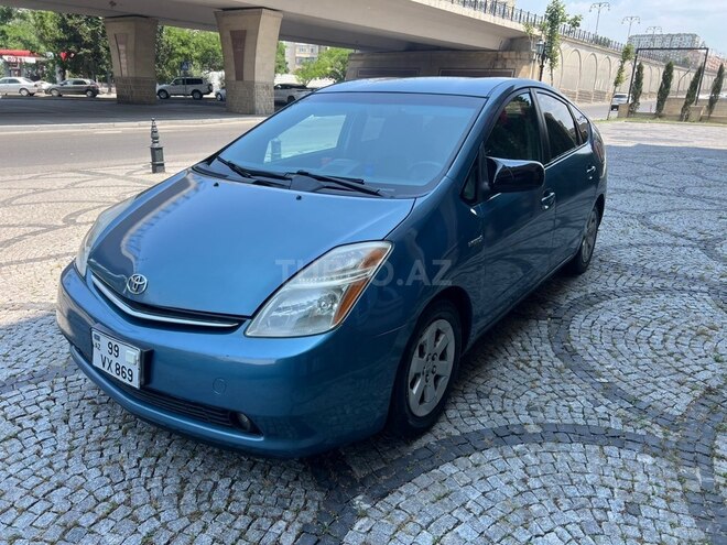 Toyota Prius-1