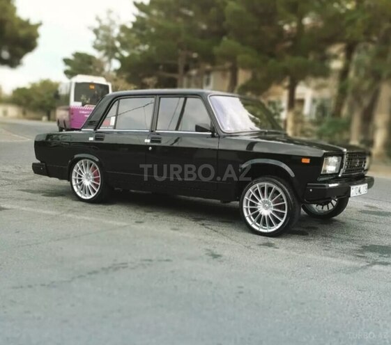 LADA (VAZ) 2107-3