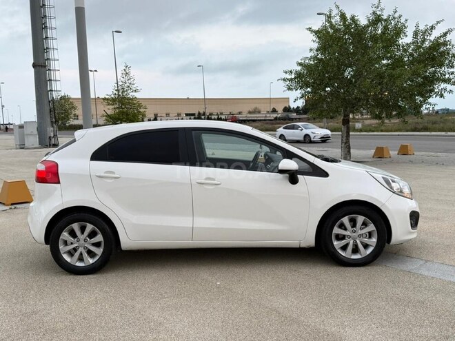 Kia Rio-2