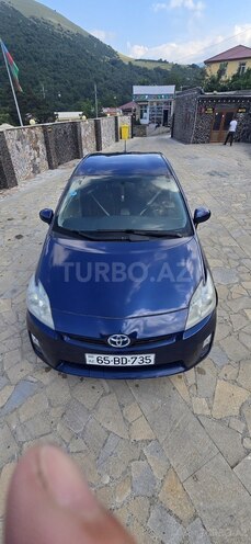 Toyota Prius-11