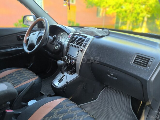 Hyundai Tucson-8