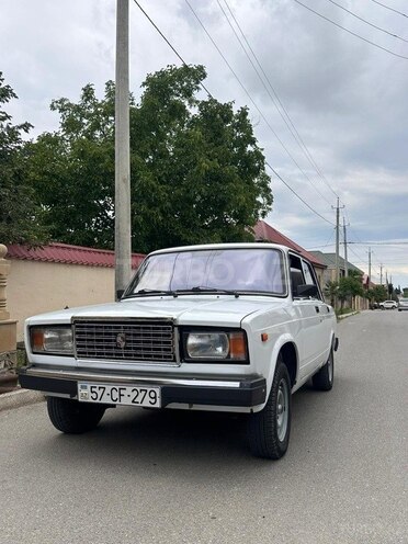 LADA (VAZ) 2107-1