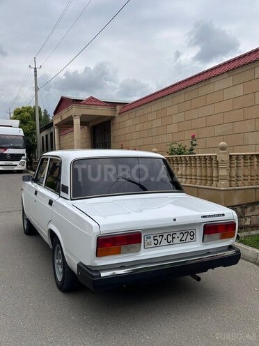 LADA (VAZ) 2107-5