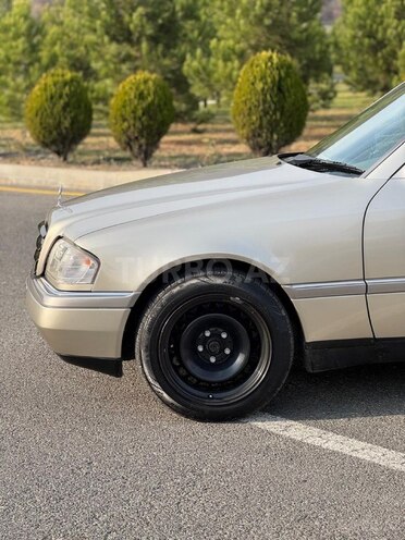 Mercedes C 230-5