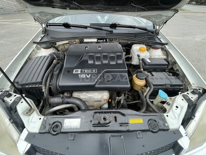 Chevrolet Lacetti-10