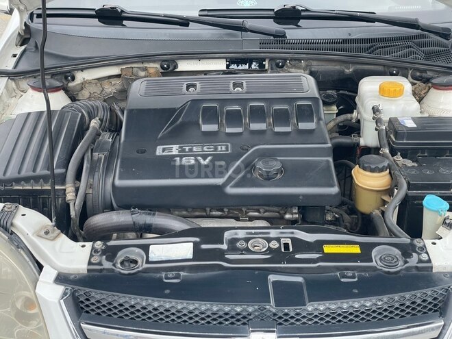 Chevrolet Lacetti-9