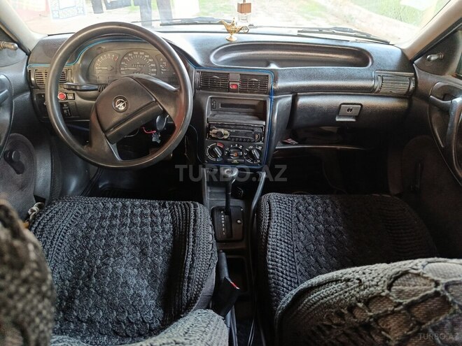 Opel Astra-8