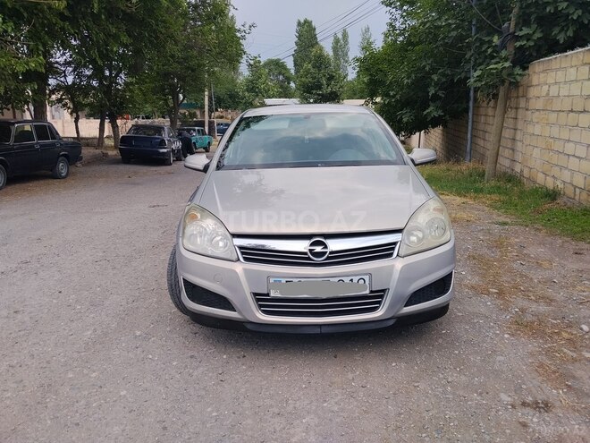 Opel Astra-1