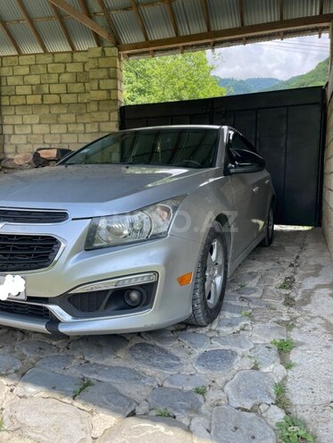 Chevrolet Cruze-2