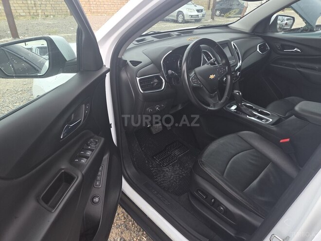 Chevrolet Equinox-5