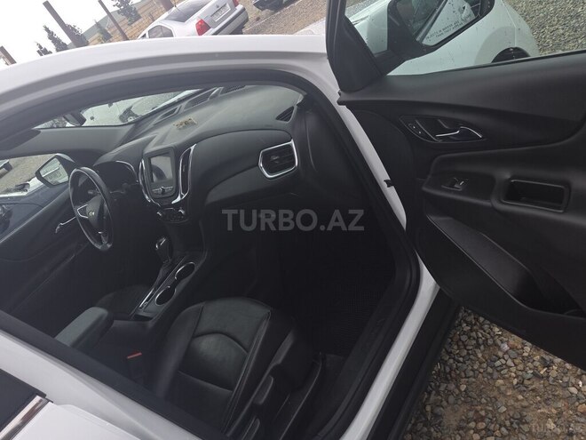 Chevrolet Equinox-7