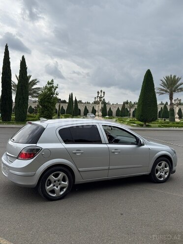 Opel Astra-7