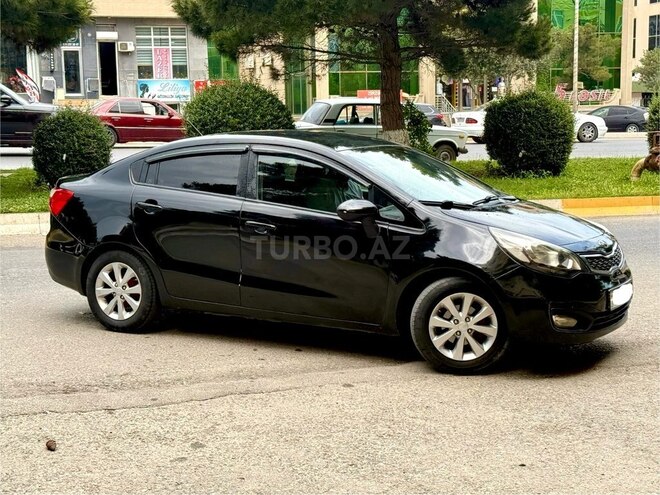Kia Rio-2