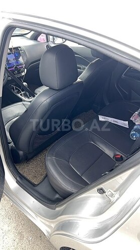 Kia Rio-6