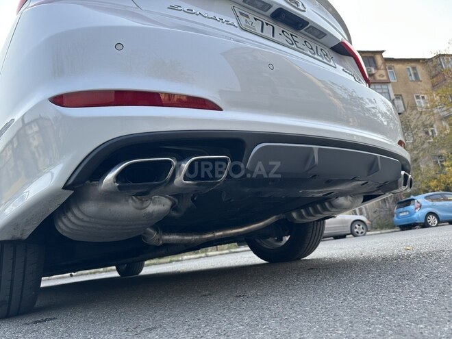 Hyundai Sonata-9