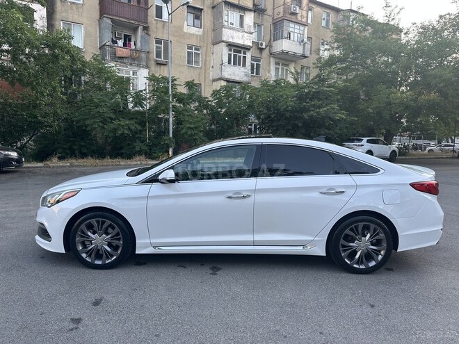 Hyundai Sonata-5