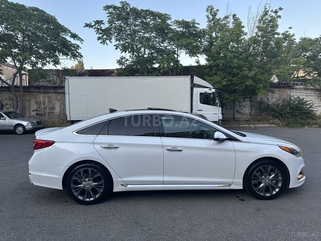Hyundai Sonata-4