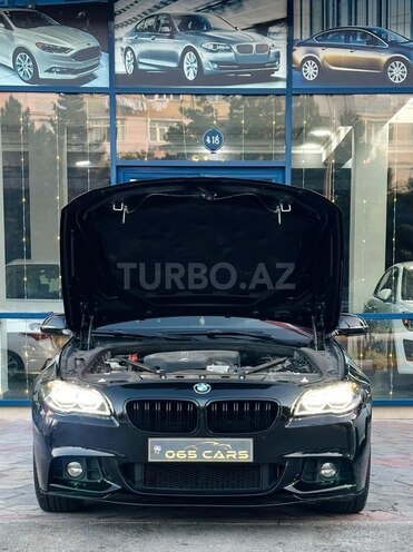 BMW 528-2