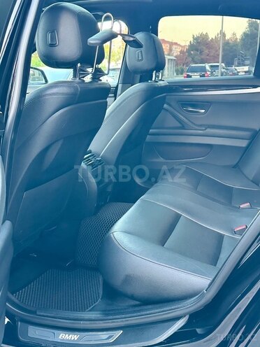 BMW 528-9