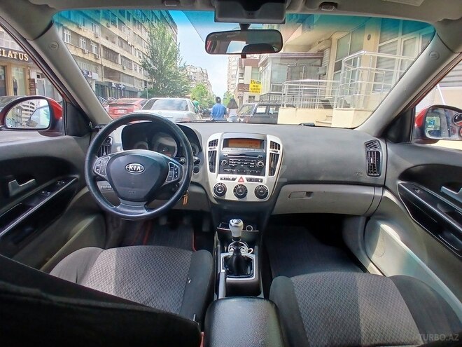 Kia Ceed SW-15
