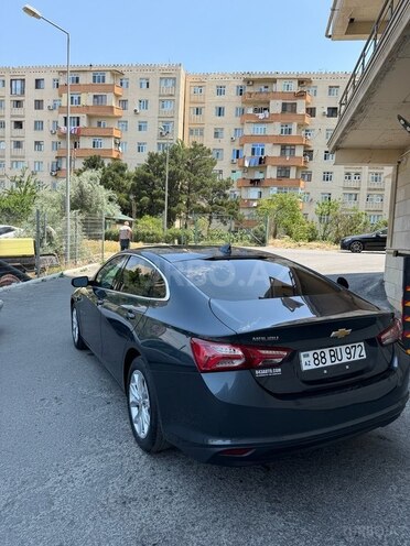 Chevrolet Malibu-5