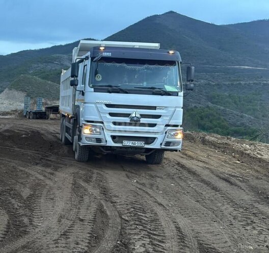 HOWO Sinotruk-1