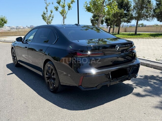 BMW i7-6