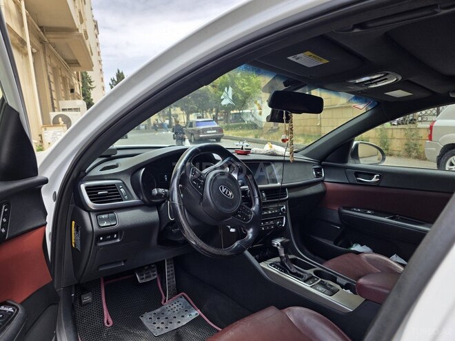 Kia Optima-6