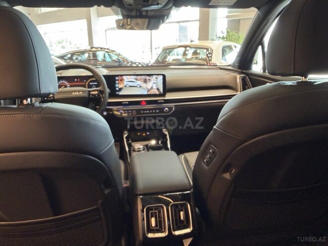 Kia Sorento-12