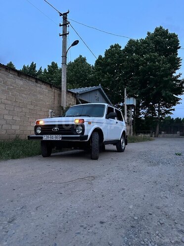 LADA (VAZ) Niva-9
