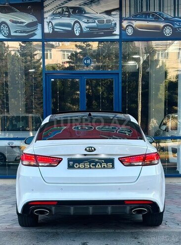 Kia Optima-17