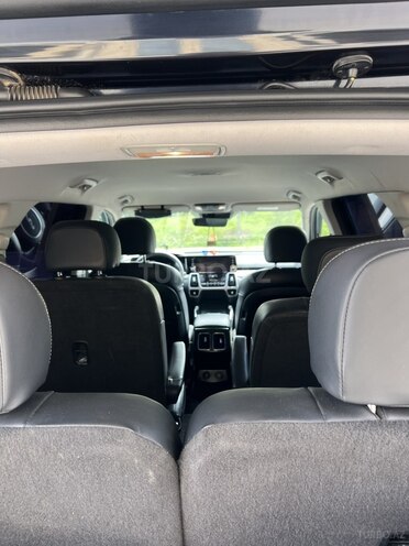 Kia Sorento-7