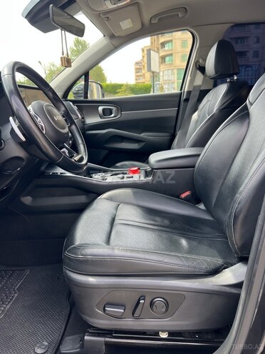 Kia Sorento-8