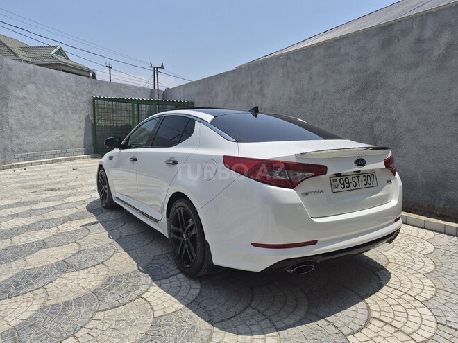 Kia Optima-5