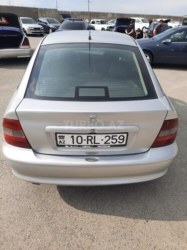 Opel Vectra-8