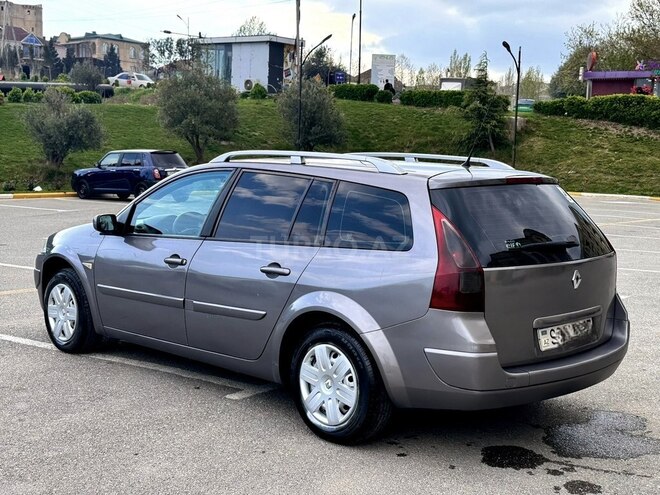 Renault Megane-5