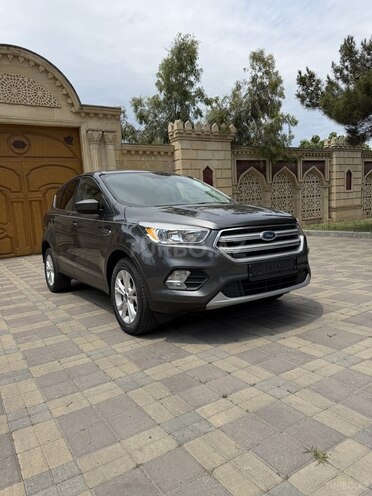 Ford Escape-2