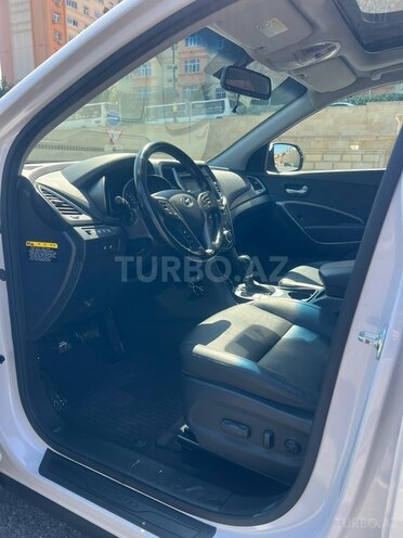 Hyundai Santa Fe-3