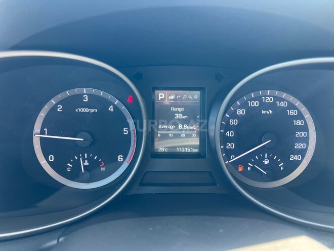 Hyundai Santa Fe-18