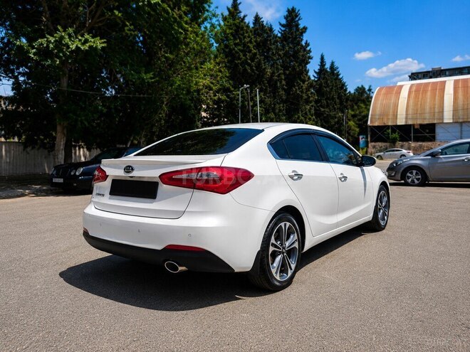 Kia Cerato-7