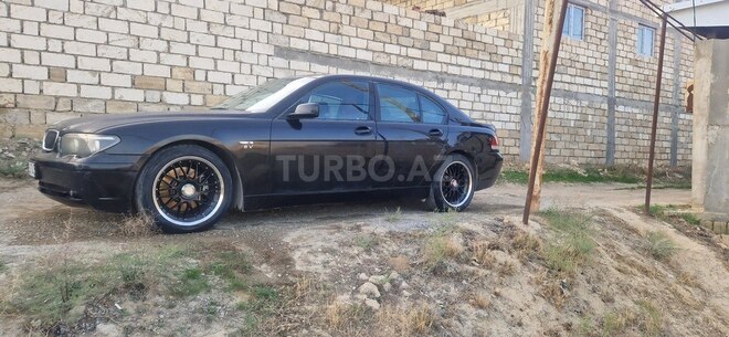 BMW 745-4